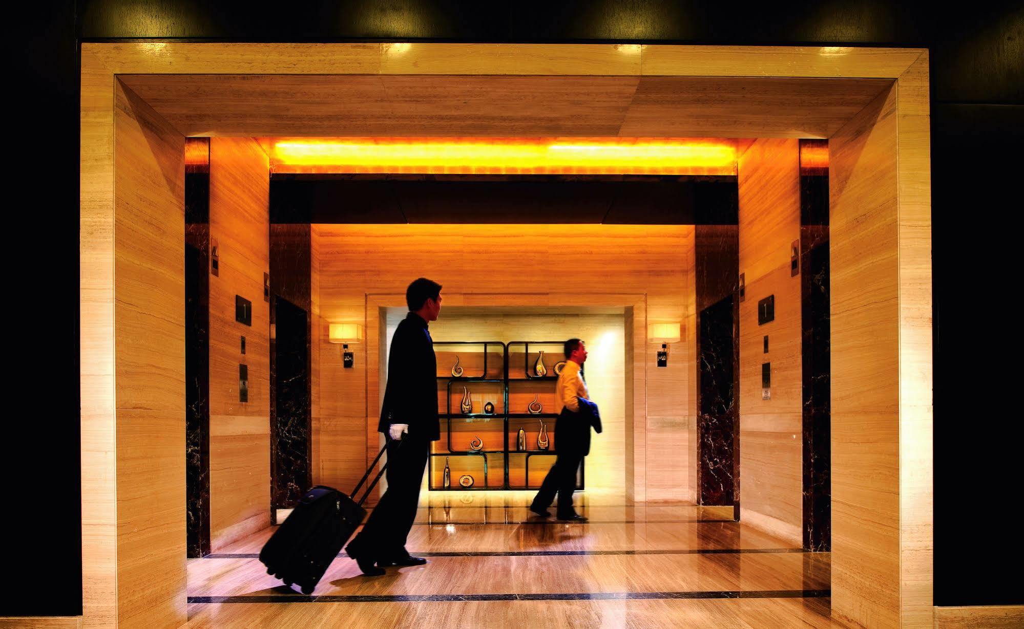Tangla Hotel Пекин Екстериор снимка